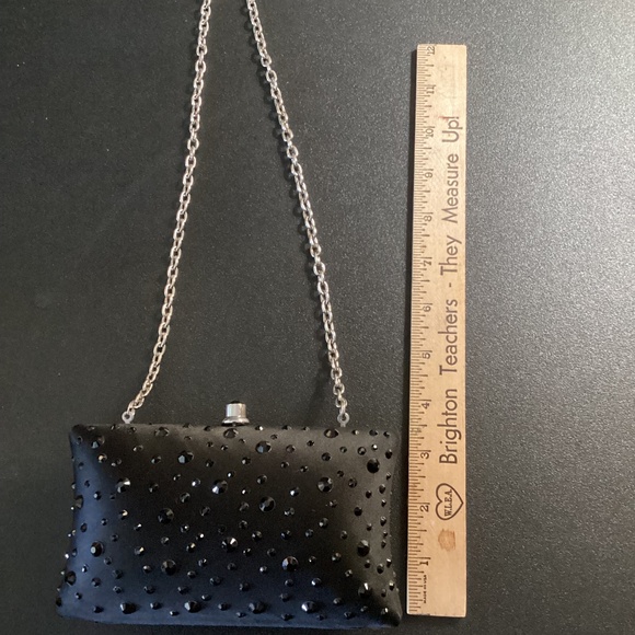 Sandra Robert’s sequined bag - Picture 3 of 4